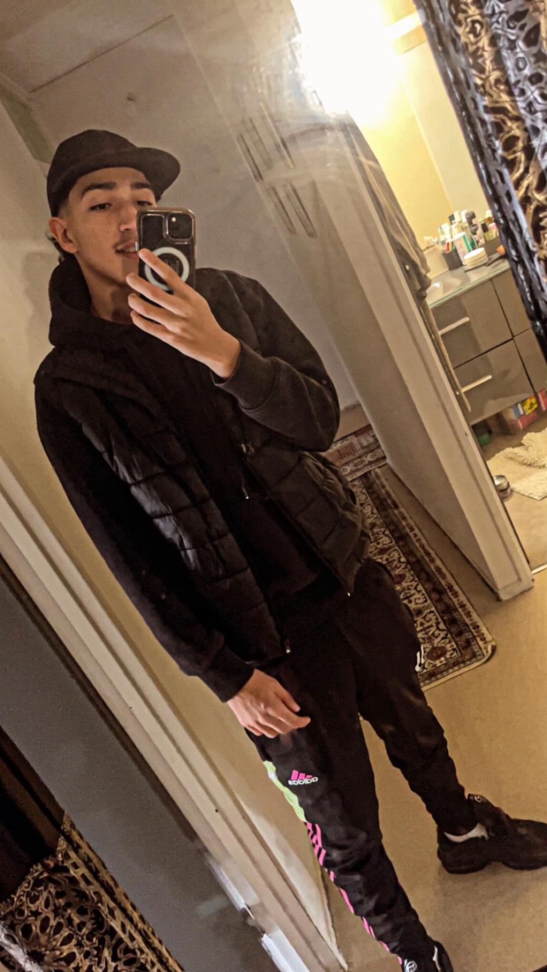 Perfil de Abdelazziz